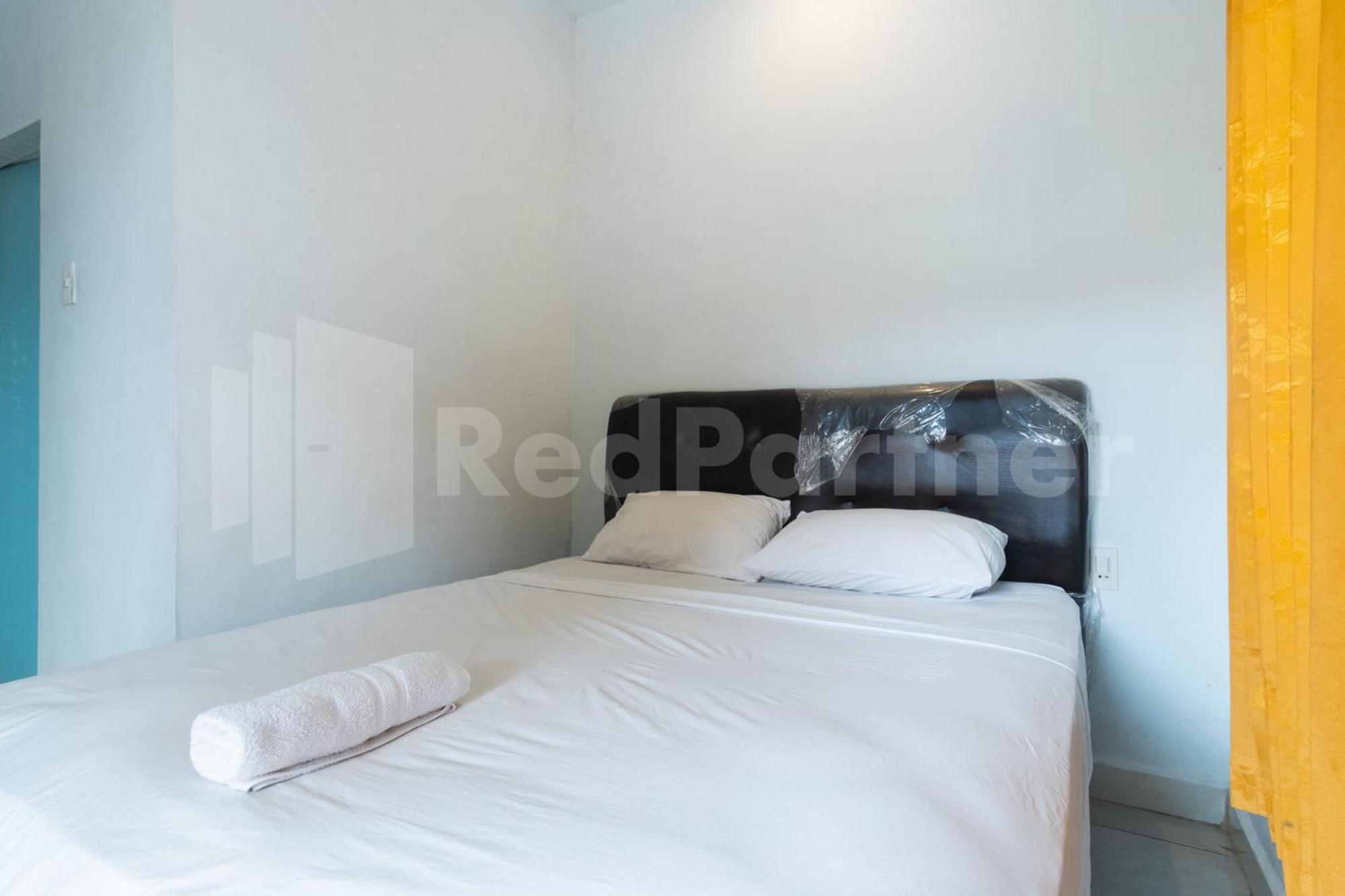 Teratai Guesthouse At Rs Adam Malik Medan Mitra Reddoorz Экстерьер фото