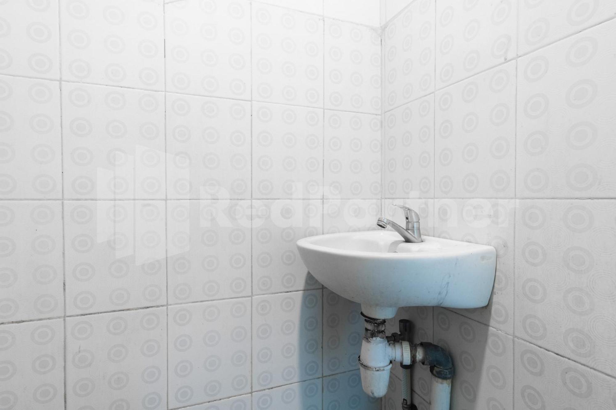 Teratai Guesthouse At Rs Adam Malik Medan Mitra Reddoorz Экстерьер фото